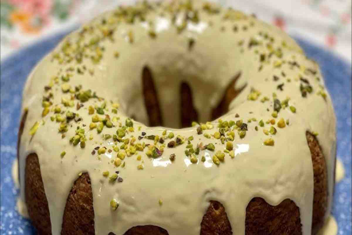 ciambellone al pistacchio